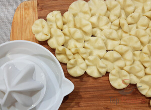 Rezept Kartoffel-Blümchen aus nur 2 Zutaten - besser als klassische Pommes Frites