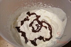 Zubereitung des Rezepts Leckeres Schokoladendessert in 15 Minuten zubereitet – ohne Backen, schritt 1