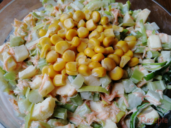 Rezept Selleriesalat: der perfekte Ersatz für klassischen Kartoffelsalat