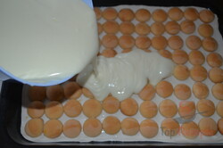 Zubereitung des Rezepts Blätterteig-Schnitten mit Puddingcreme und Pfirsichen, schritt 4