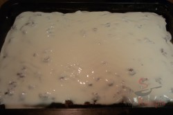Zubereitung des Rezepts Wunderbare Pudding-Sahne-Schnitten mit Erdbeeren, schritt 12
