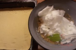 Zubereitung des Rezepts Mürbeteig-Nuss-Kuchen mit Eigelb-Glasur, schritt 9