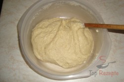 Zubereitung des Rezepts Die besten Milchbrötchen mit Vanillecreme, schritt 1