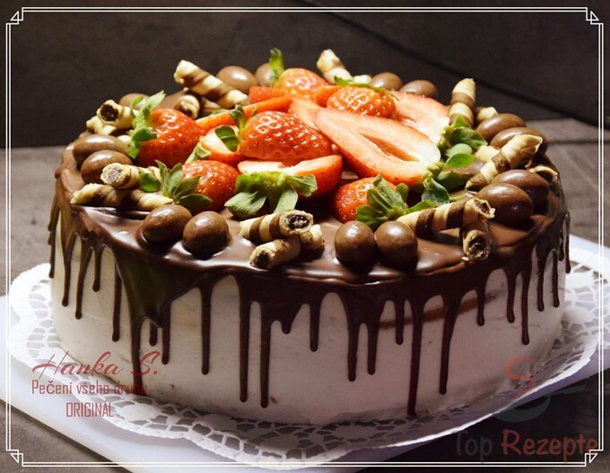 Rezept Erdbeer-Torte mit Mascarpone-Creme und Schokoladenglasur