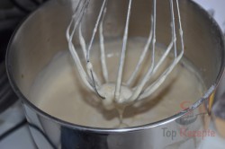 Zubereitung des Rezepts Puddingkuchen mit saurer Sahne, schritt 1