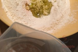 Zubereitung des Rezepts Knoblauchlaibchen mit Leinsamen, schritt 1