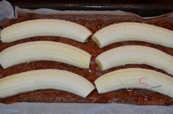 Zubereitung des Rezepts Bananenschnitten mit Schokoraspeln, schritt 3
