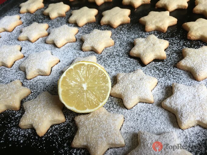 Zitronensterne mit saurer Sahne: Ein einfaches Weihnachtsrezept