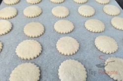 Zubereitung des Rezepts Zarte Kekse mit Karamell-Kondensmilch, schritt 5