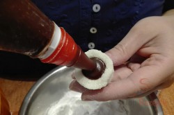 Zubereitung des Rezepts Kokos-Bienenkörbchen mit Schokosahne-Füllung ohne Backen, schritt 11