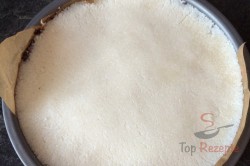 Zubereitung des Rezepts FITNESS-Kokos-Torte mit Bananen - Fotoanleitung, schritt 11