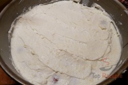 Zubereitung des Rezepts Pfirsich-Torte ohne Backen, schritt 7