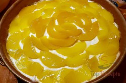 Zubereitung des Rezepts Pfirsich-Torte ohne Backen, schritt 12
