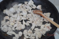 Zubereitung des Rezepts Gnocchi-Hähnchen-Austernpilz-Auflauf, schritt 1