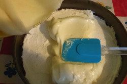 Zubereitung des Rezepts Vanillecreme-Torte ohne Backen, schritt 9