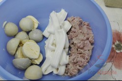 Zubereitung des Rezepts Gefüllte Eier mit Thunfischcreme, schritt 2