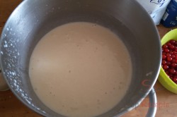 Johannisbeer-Biskuitkuchen – ein super einfaches Rezept von meiner Oma, schritt 2