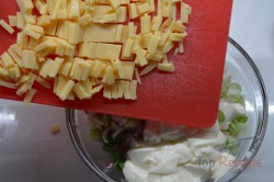 Zubereitung des Rezepts Radieschen-Käse-Salat, schritt 3