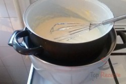 Zubereitung des Rezepts Fantastische Tortencreme, die wie eine Eiscreme schmeckt, schritt 4