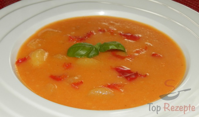 Rezept Eine Suppe mit gebratener Paprika