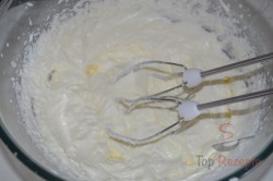 Zubereitung des Rezepts Affenschnitten – ein genialer Bananenkuchen, schritt 6