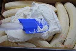 Zubereitung des Rezepts Affenschnitten – ein genialer Bananenkuchen, schritt 7