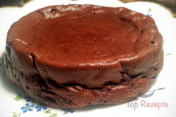 Zubereitung des Rezepts Schokoladenkuchen ohne Mehl und Zucker, schritt 4