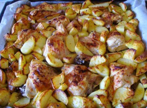 Rezept Brathähnchen mit Kartoffeln 2-in-1