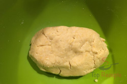 Zubereitung des Rezepts Der perfekte Ersatz für Kartoffelchips oder Käsestangen: leckeres Käse-Knabberzeug, schritt 2