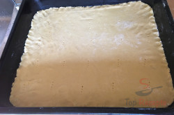 Zubereitung des Rezepts Einfacher Blechkuchen mit Quark, Heidelbeeren und Streuseln, schritt 5
