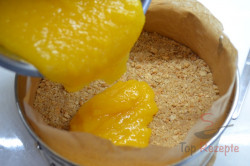Zubereitung des Rezepts Aprikosen-Joghurt-Torte OHNE BACKEN, schritt 6