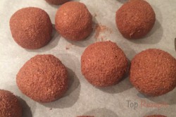 Zubereitung des Rezepts Zweifarbige FITNESS Kokos-Quarkkugeln ohne Zucker, Mehl und Eier, schritt 6