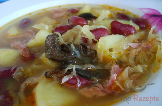 Rezept Bohnensuppe mit Sauerkraut