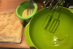 Zubereitung des Rezepts Cremekuchen mit Blätterteig, Vanillecreme und Schlagsahne, schritt 4