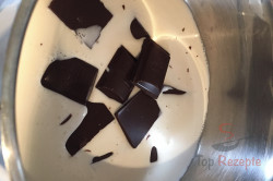 Zubereitung des Rezepts Saftiger Kakaokuchen mit Schokoglasur – Kinder lieben ihn!, schritt 8