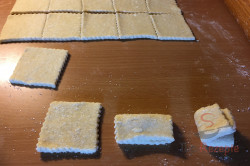 Zubereitung des Rezepts Zarte Zimt-Kekse mit Quark für die ganze Woche - Nur 3 Zutaten und der süße Leckerbissen ist geschaffen, schritt 5