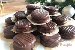 Zubereitung des Rezepts Honig-Kekse mit Schokoladenglasur - Die besten Weihnachtsplätzchen, schritt 6