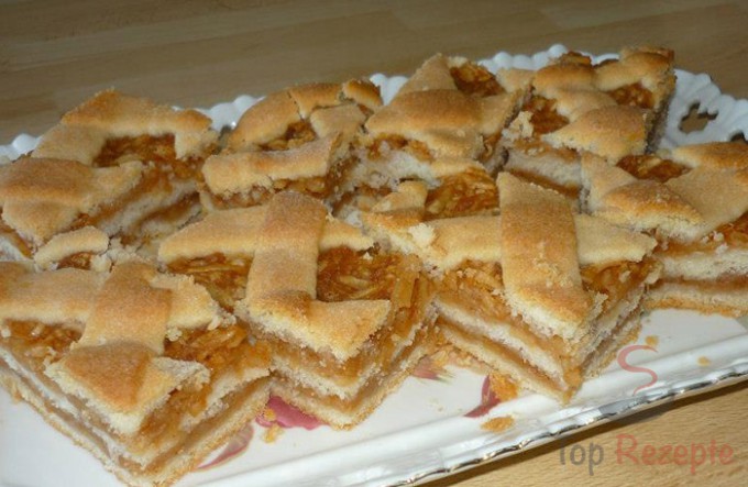 Apfel-Gitterkuchen – ein Rezept von meiner Oma