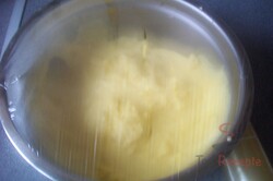 Zubereitung des Rezepts Leckere Cremeschnitten mit Puddingcreme - mit Fotoanleitung, schritt 6
