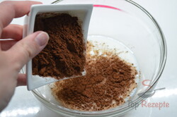 Zubereitung des Rezepts Schokoladen-Agar-Pudding – ein vegetarisches Schokoladen-Dessert, schritt 3