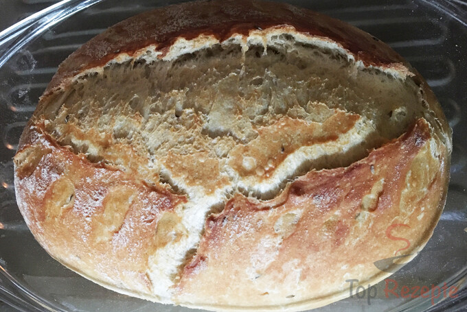 Knuspriges hausgemachtes Brot ohne Kneten – Tassenrezept