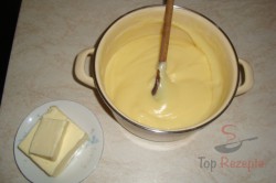 Zubereitung des Rezepts Die besten Milchbrötchen mit Vanillecreme, schritt 4