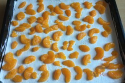 Zubereitung des Rezepts Erfrischende Mandarinenschnitten mit saurer Sahne, schritt 6