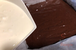 Zubereitung des Rezepts Himbeer-Cheesecake-Brownies - die perfekte Kombination von Brownie-Teig und Cheesecake-Creme mit Himbeeren, schritt 5
