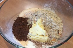 Zubereitung des Rezepts Honig-Kakao-Tannenzapfen, schritt 2
