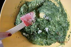 Zubereitung des Rezepts Salzige Spinat-Torte – ein Hit für jede Silvesterparty, schritt 1