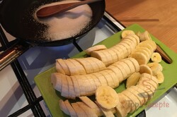 Zubereitung des Rezepts Unwiderstehliches Bananenbrot mit karamellisierten Bananen, schritt 2