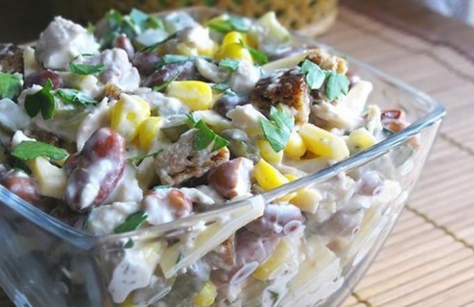 Rezept Ein leichter Hähnchen-Bohnen-Käse-Salat
