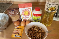 Zubereitung des Rezepts Zarter Nuss-Gugelhupf - perfekt zum Sonntagskaffee, schritt 1