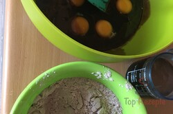 Zubereitung des Rezepts Saftiger Schokoladen-Kuchen - perfekt zum Kaffee, schritt 4
